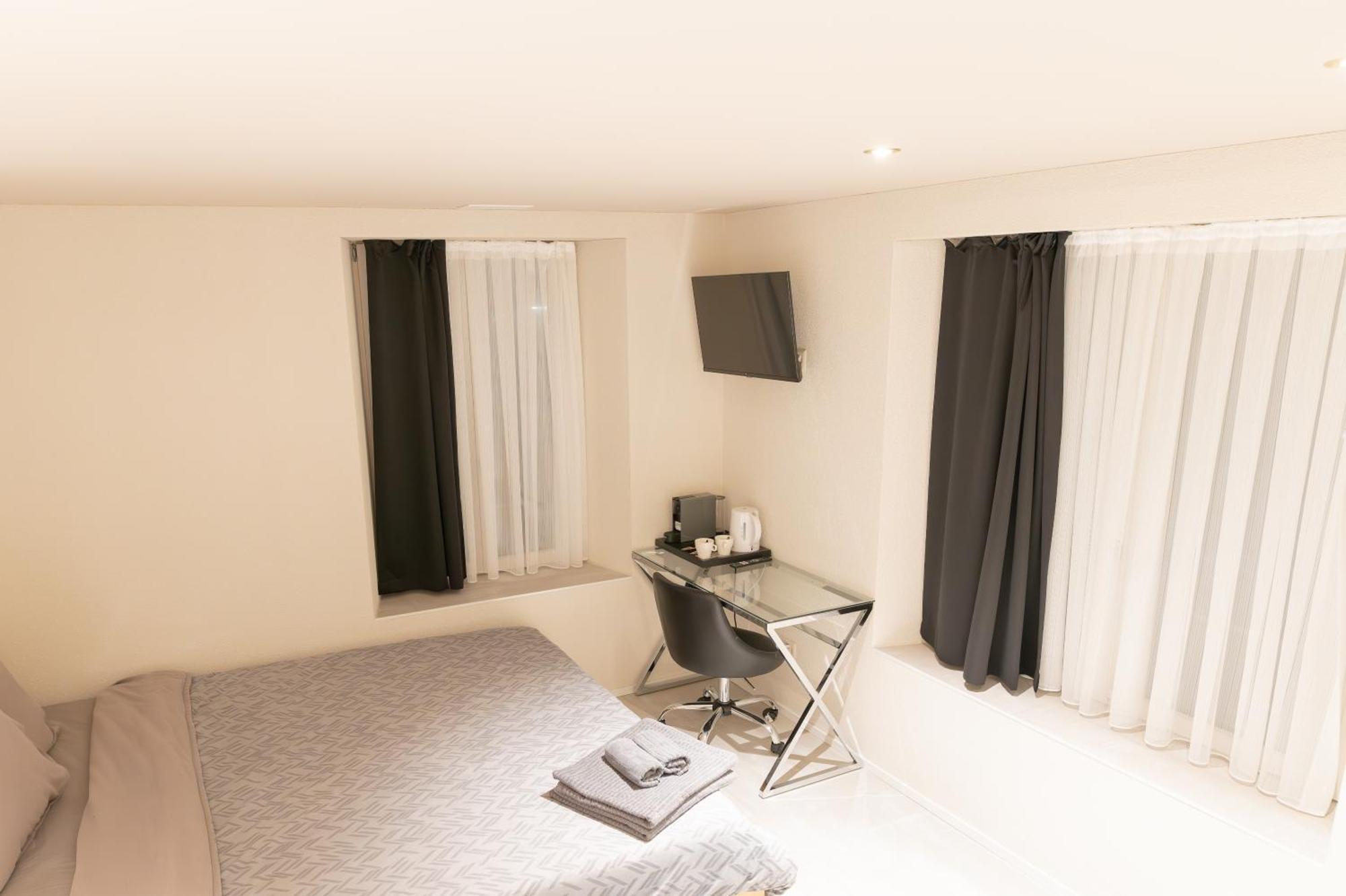 Hotel Ruetli Am Bahnhof Rueti Zh Ruti  외부 사진